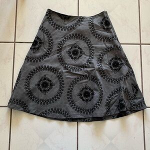 Embroidered skirt